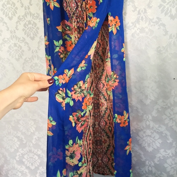 Blue Floral Tropical Halter Maxi Dress - Picture 5 of 7